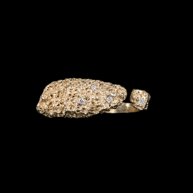 RING VOLCANIC LAVA