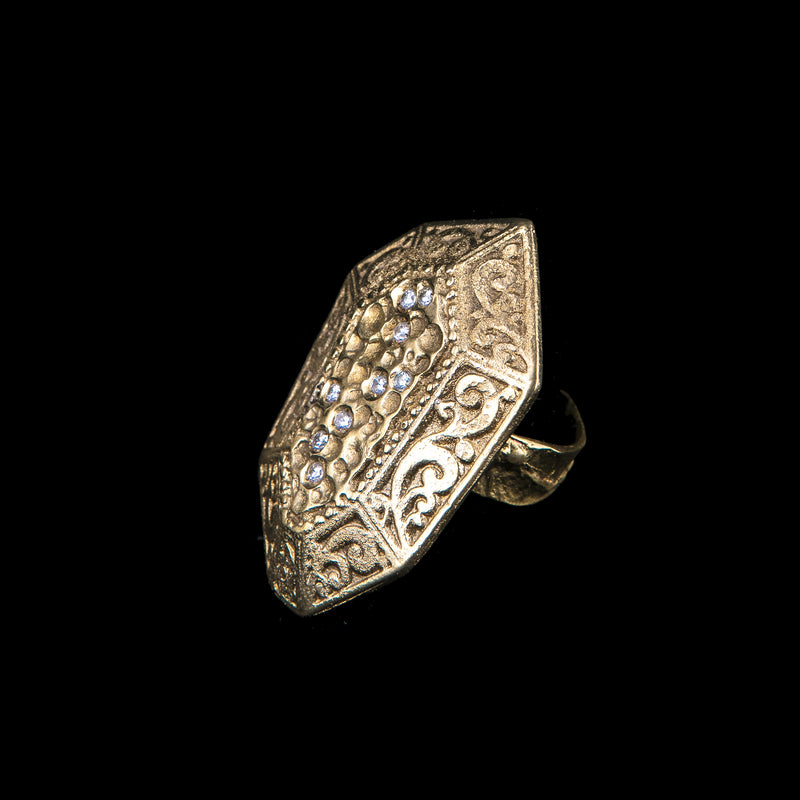 RING OCTAGON WITH ZIRCONS