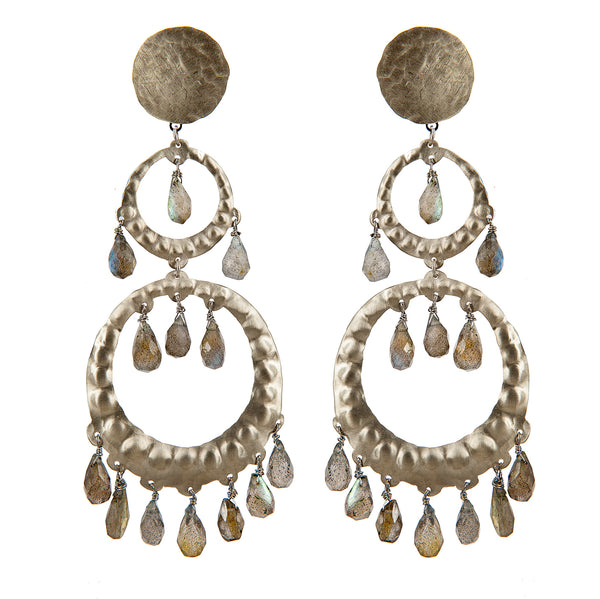 EARRINGS DANCERS WHITE BRONZE