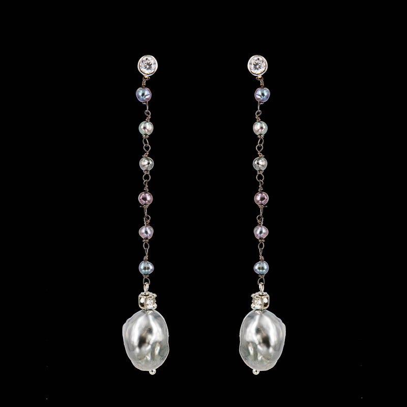 EARRINGS BOE GREY SPINEL KEISHI PEARLS