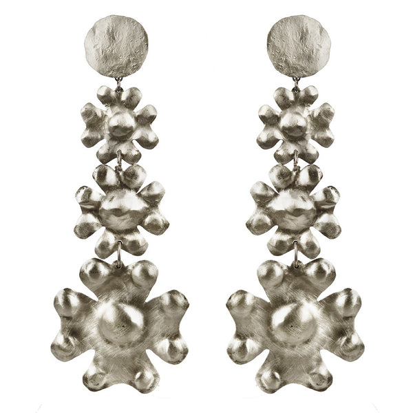 EARRINGS 3CRESTS WHITE BRONZE