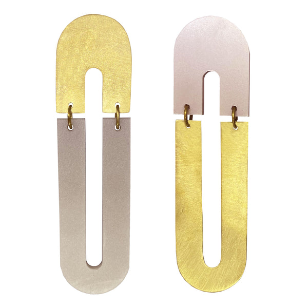 EARRINGS GOLD BRONZE PLEXI "U" MOTHER OF PEARLS