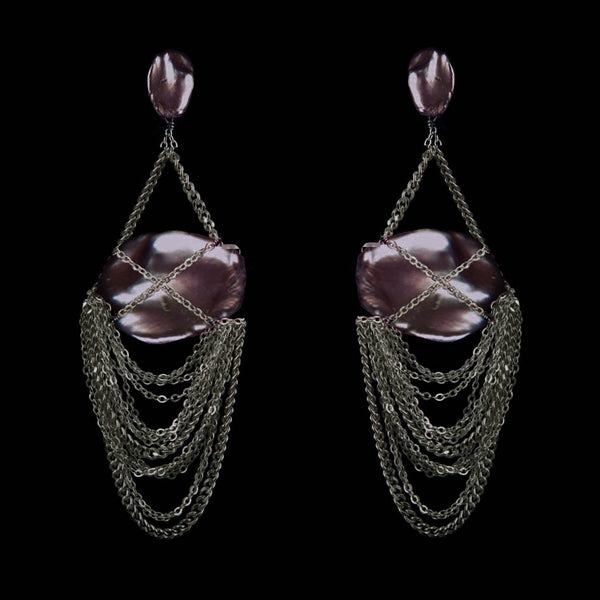EARRINGS CURTAIN  RUTHENIUM BRONZE & KEISHI PEARLS